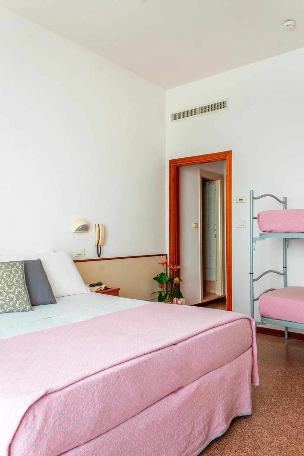 Mon Hotel 미사노아드리아티코 외부 사진